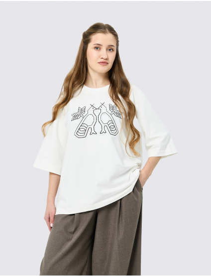 Картинка Футболка з вишивкою «Два птахи», oversize, біла Фасон: Oversize з вільними рукавами.